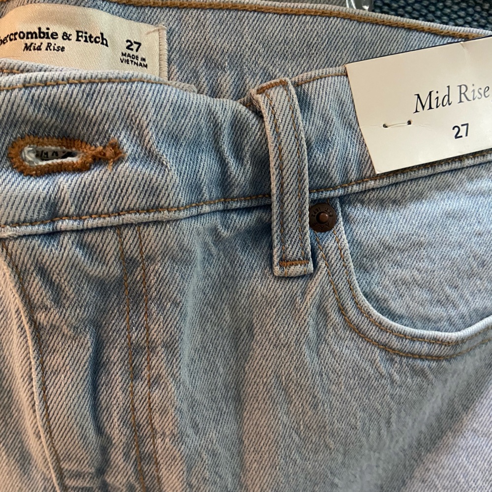 NWT Abercrombie & Finch light denim mini skirt sz 27 - Picture 5 of 6